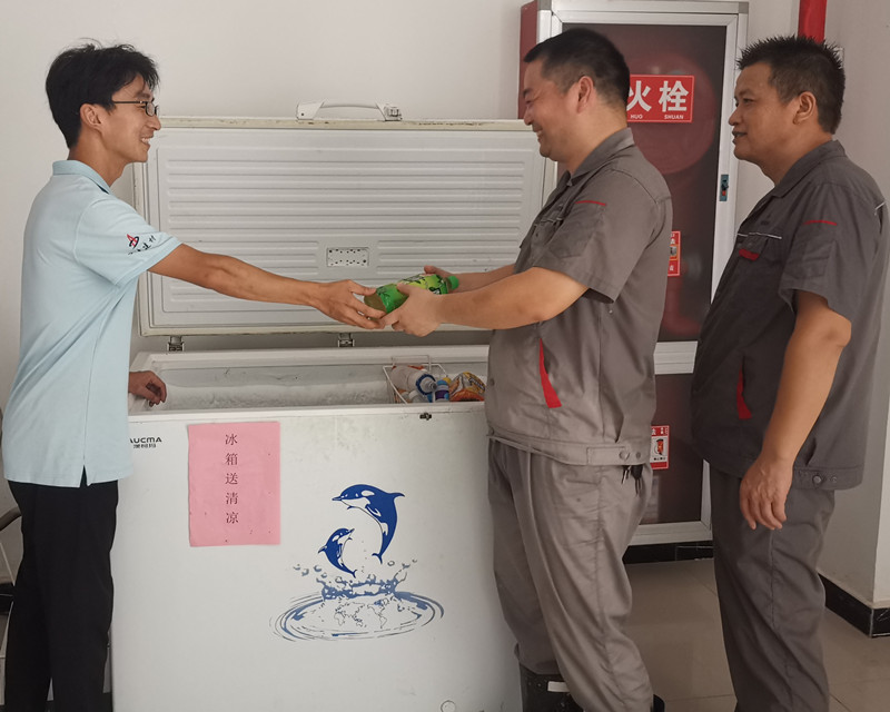冰箱送清涼_副本.jpg